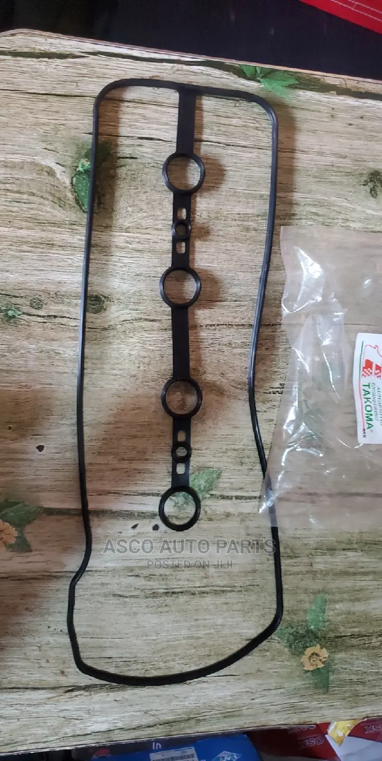 Engine Valve Cover Gasket Seal for 1az-Fe Engine Type