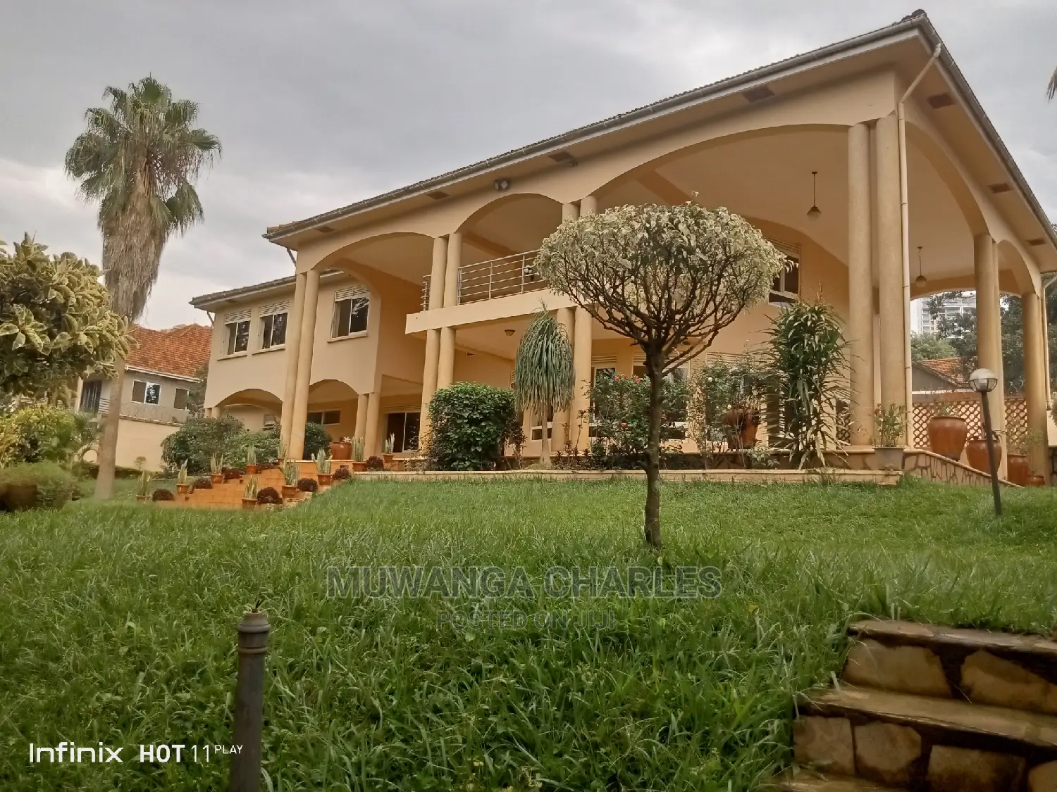 5bdrm Duplex in Fs Properties Ltd, Central Division for Rent