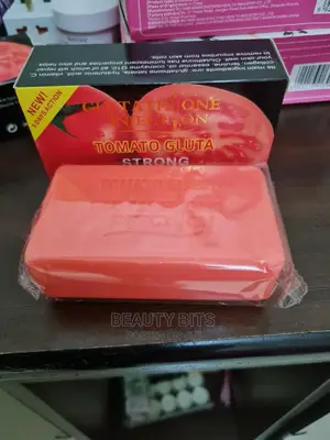 Tomato Gluta Whitening Soap