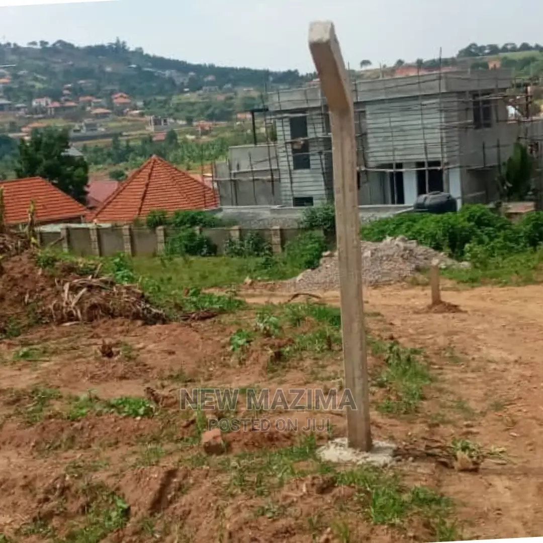 Verybeautiful Hot Plot Sale After Munyonyo in Traffic Lights