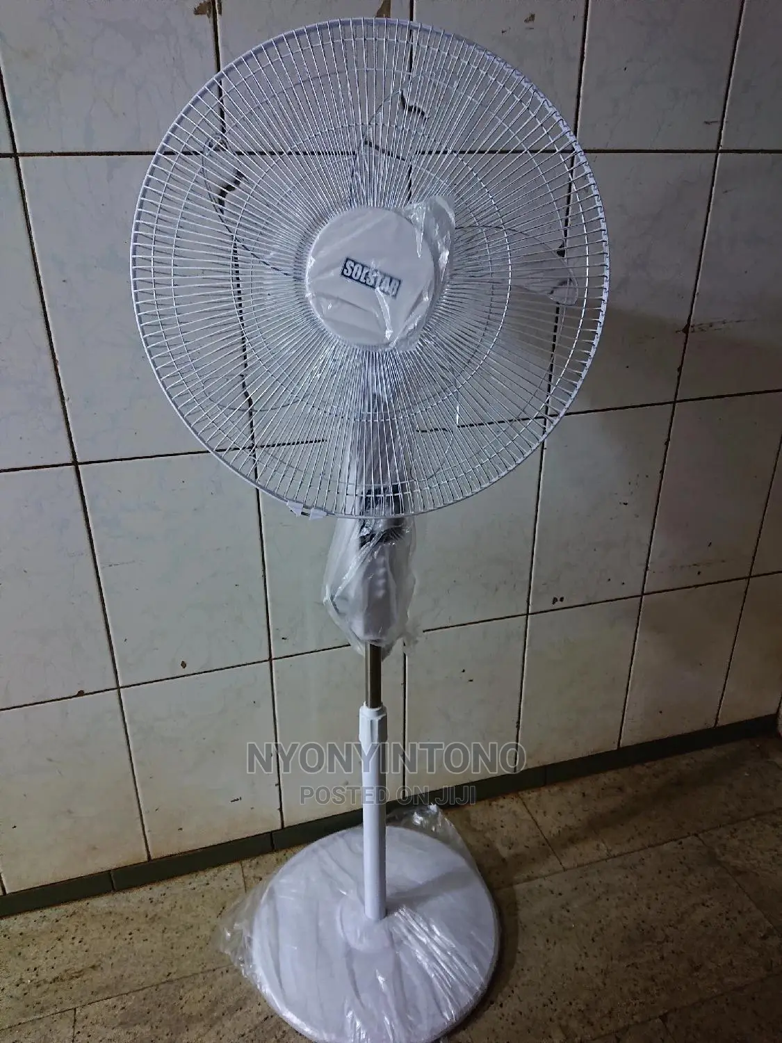 18" Solstar Stand Fan With 2yrs Warranty and Durable Motor
