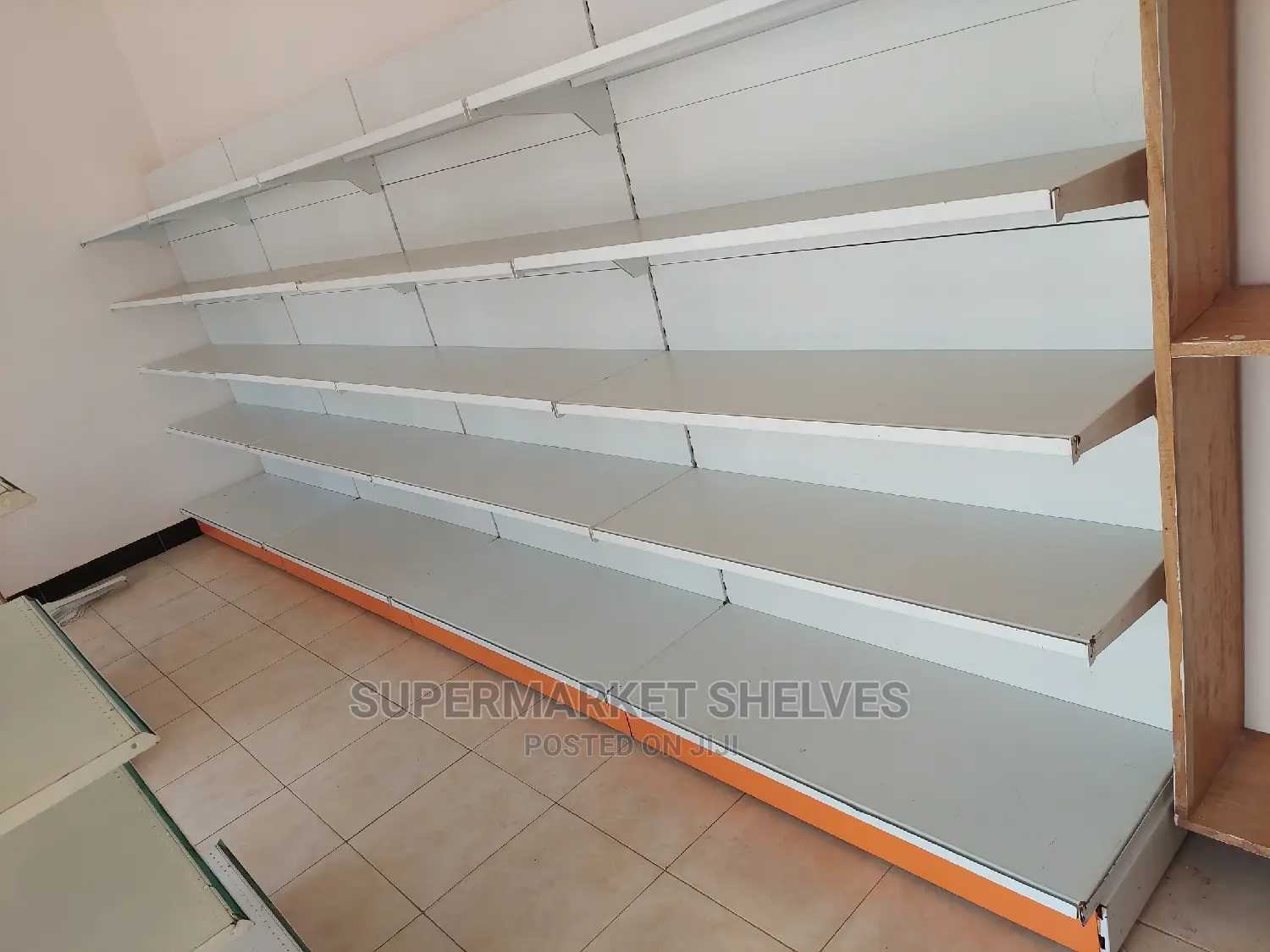 Supermarket Shelves Single Used on Sale at 