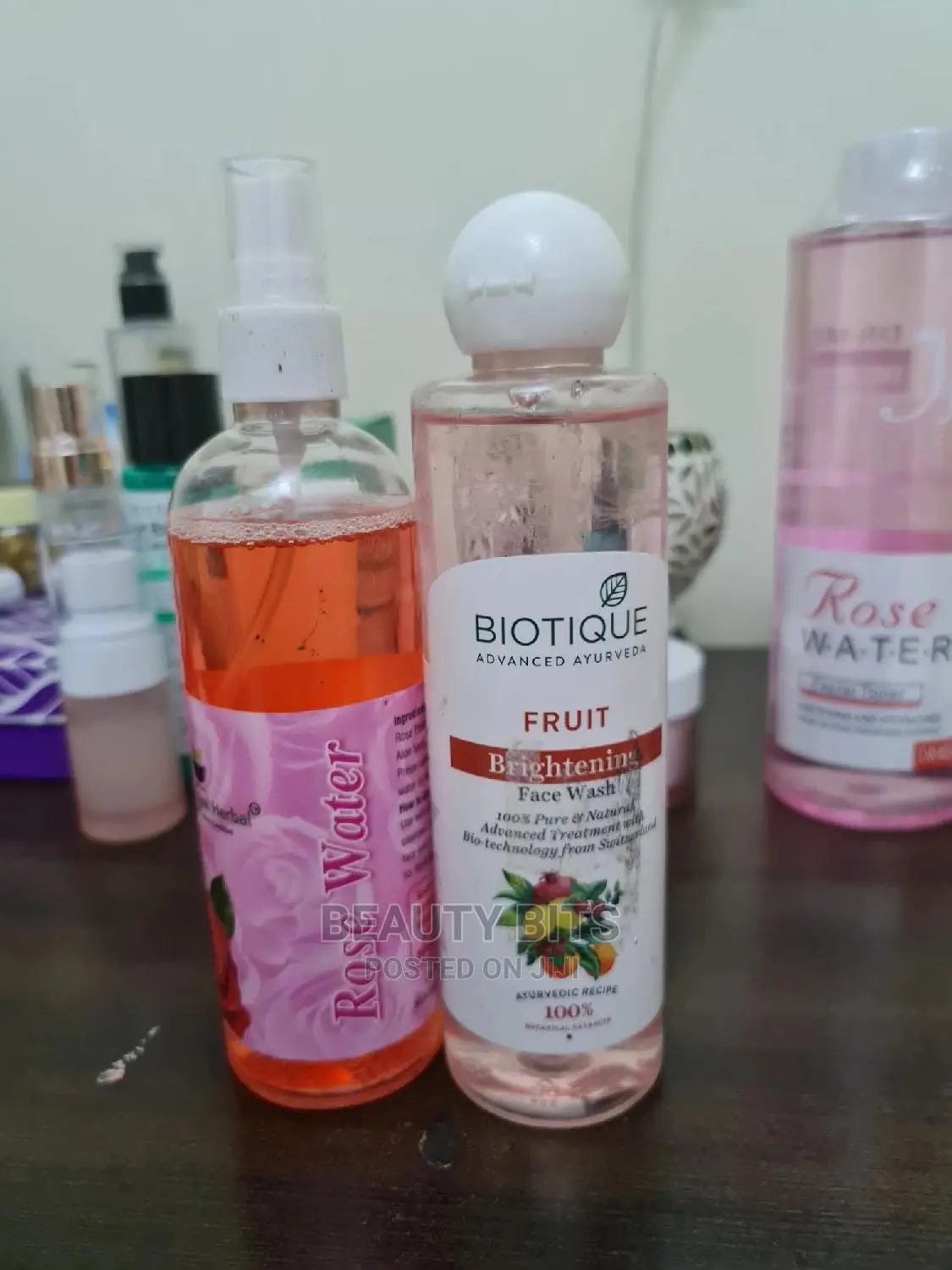 Biotique Fruit Brightening Face Wash