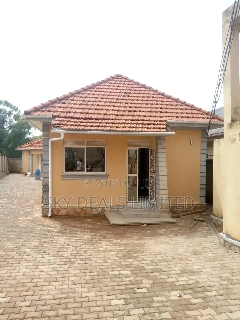 1bdrm Bungalow in Kisaasi, Nakawa for Rent