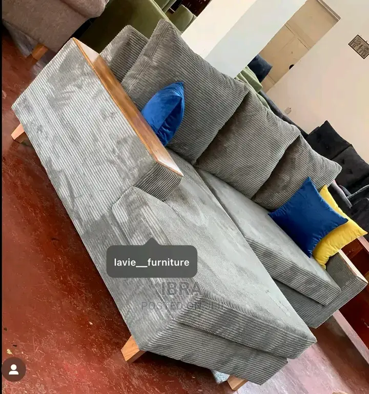Lsofa Exective