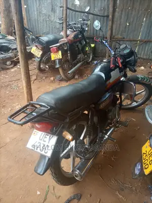 Hero Hunk 2021 Black