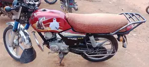 TVS HLX Plus ES 2018 Red