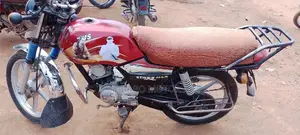 TVS HLX Plus ES 2018 Red