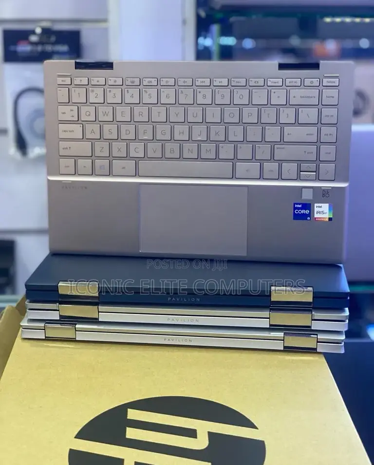 New Laptop HP Pavilion X360 8GB Intel Core I5 SSD 512GB