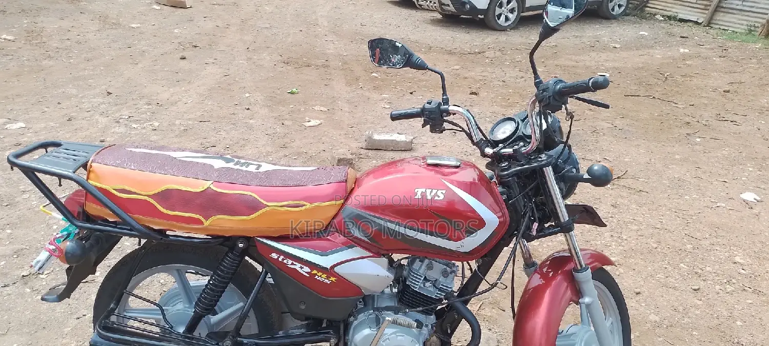 TVS Apache 160 4V 2022 Blue