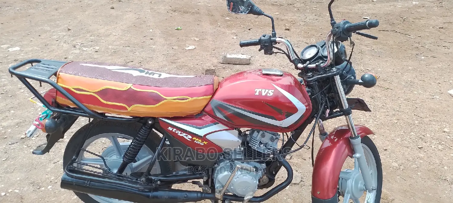 TVS Apache 160 4V 2022 Blue