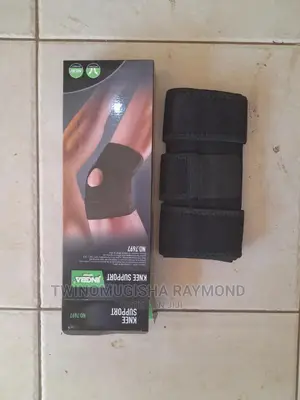 Knee Support, Black