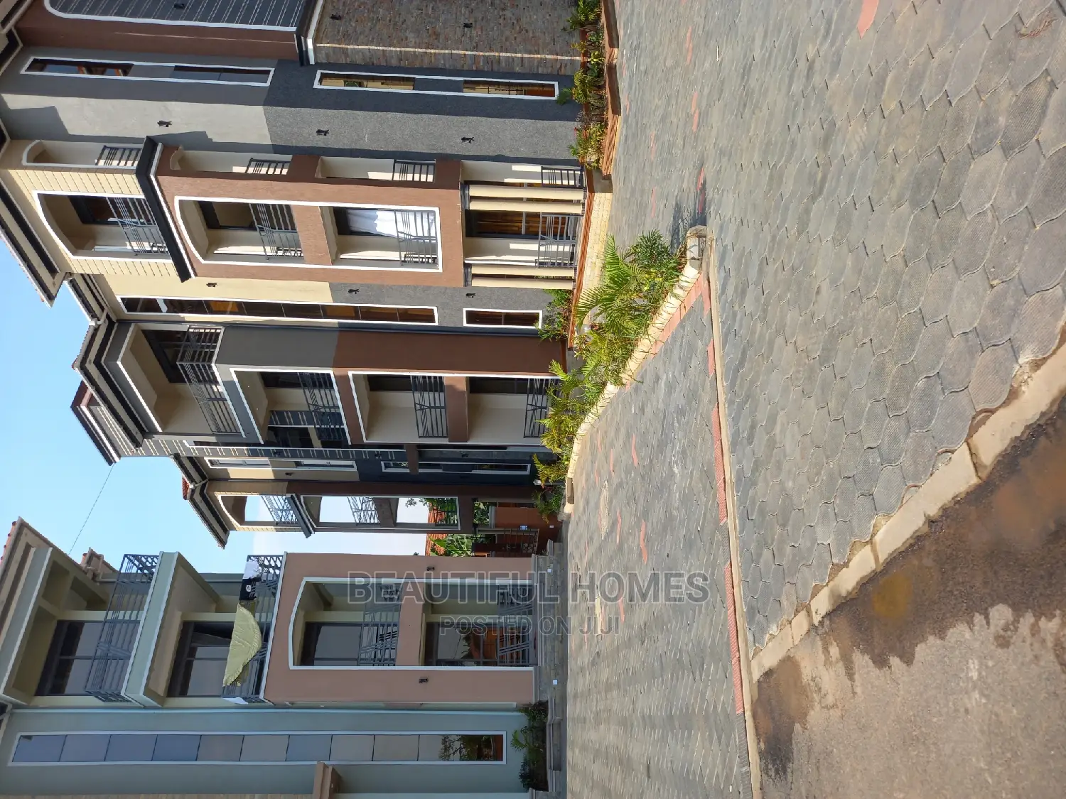 Furnished 2bdrm Block of Flats in Kyanja Five Star, Central Division