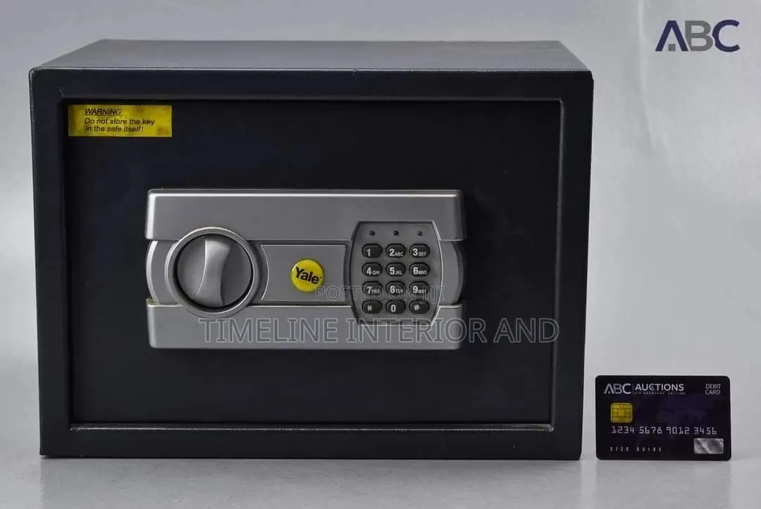 Yale Digital Laptop Safe
