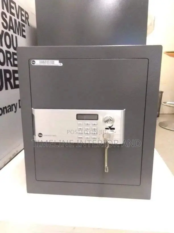 Yale Digital Laptop Safe