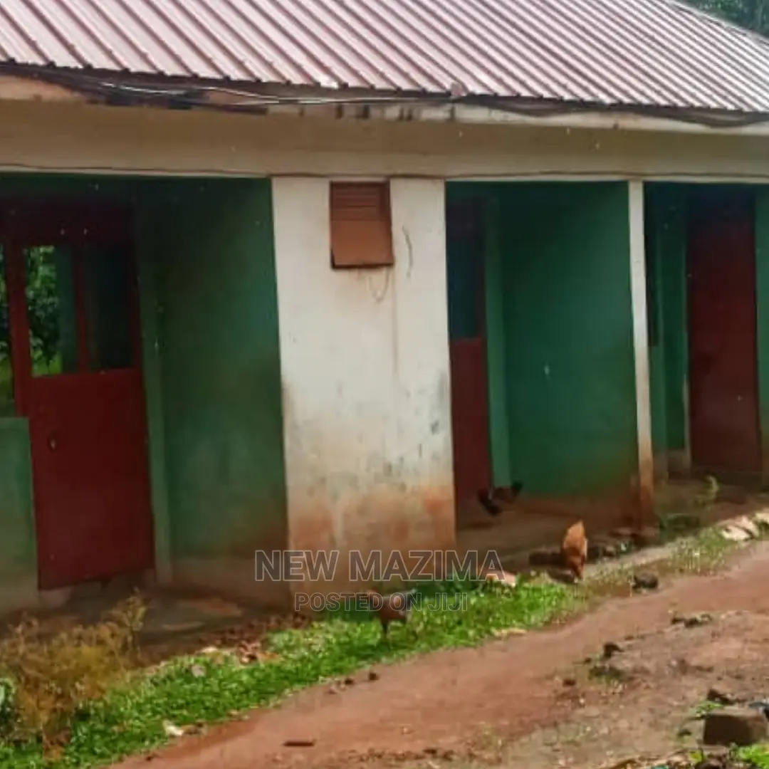 3bdrm House in Gangu Town, Central Division for sale