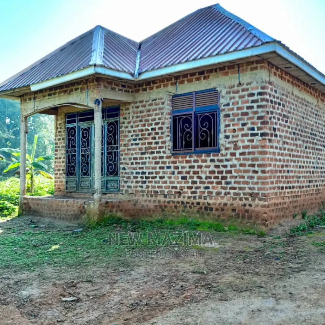 2bdrm House in Matuga Sanga, Central Division for Sale