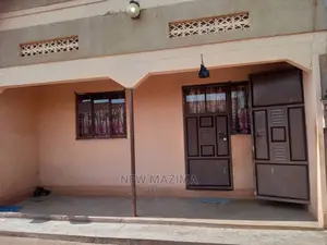 4bdrm House in Najjanankumbi Along, Central Division for Sale