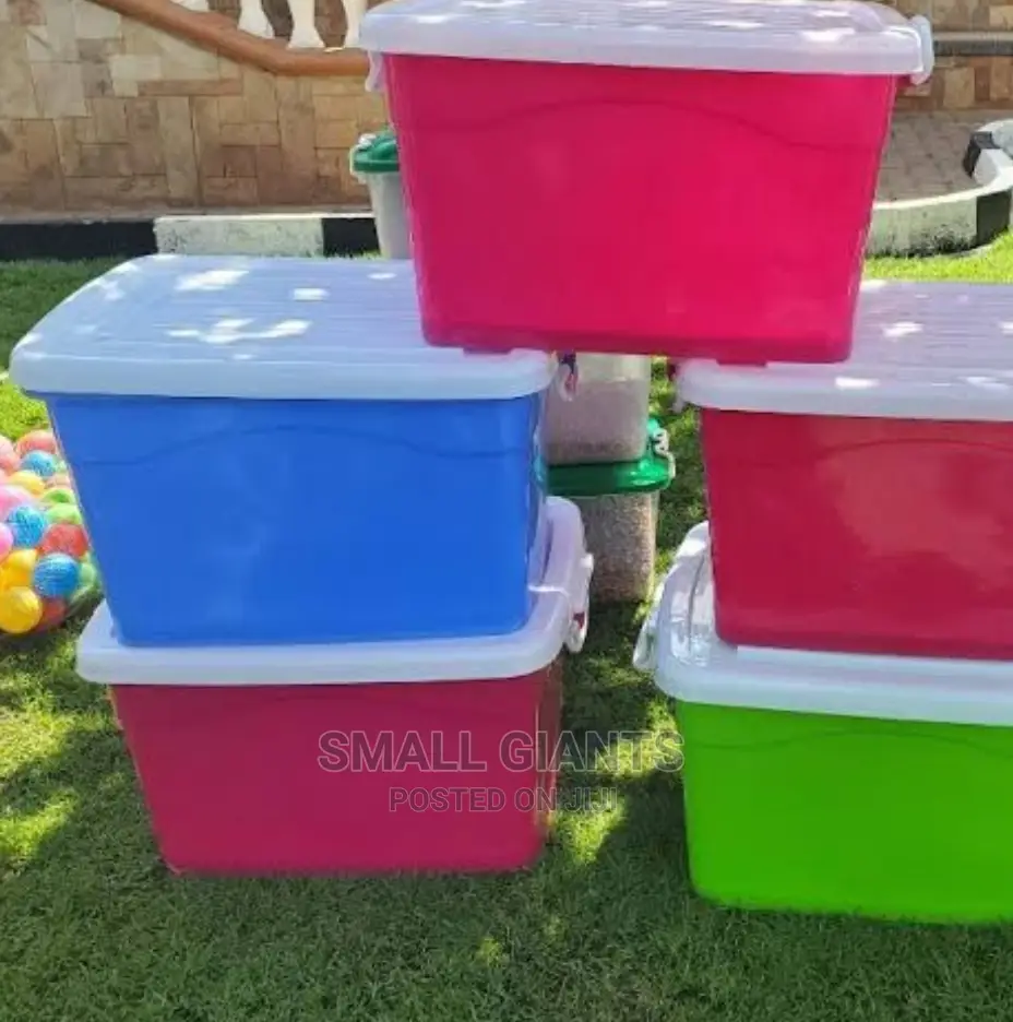 Large Plastic Storage Containers
