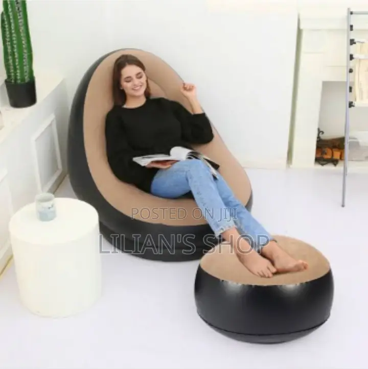 2 in 1 Deluxe Louge With a Stool