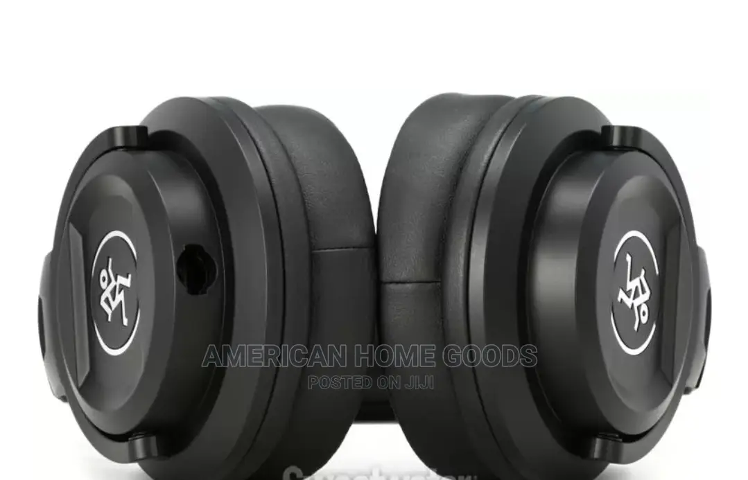 Mackie MC-250 Professional Closed-Back Headphones
