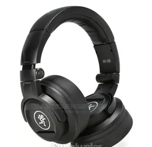 Mackie MC-250 Professional Closed-Back Headphones