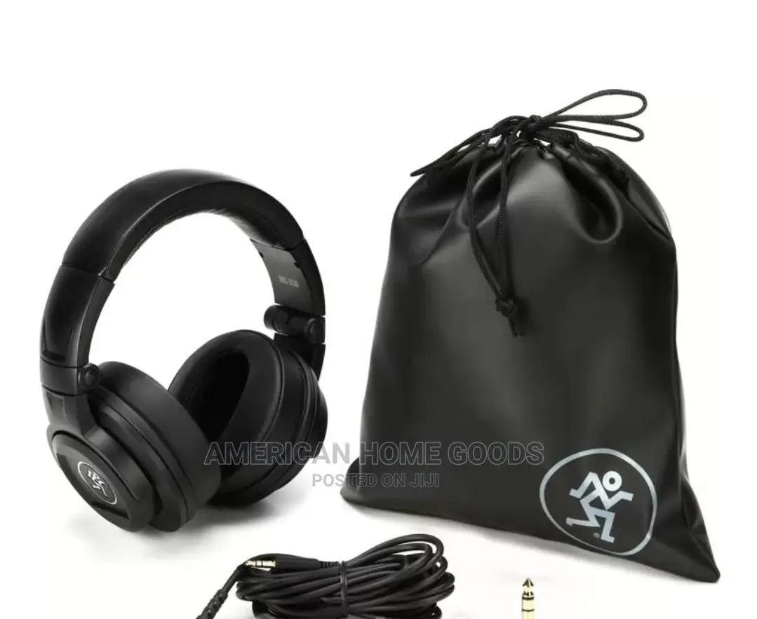 Mackie MC-250 Professional Closed-Back Headphones