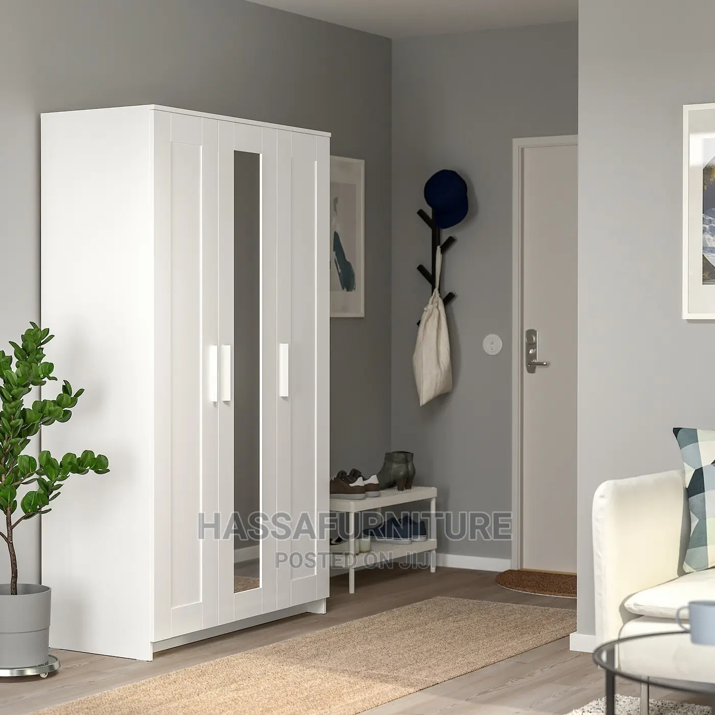 3doors Wardrobe With Dressing