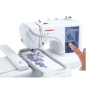Maximum Speed Embroidery Machine