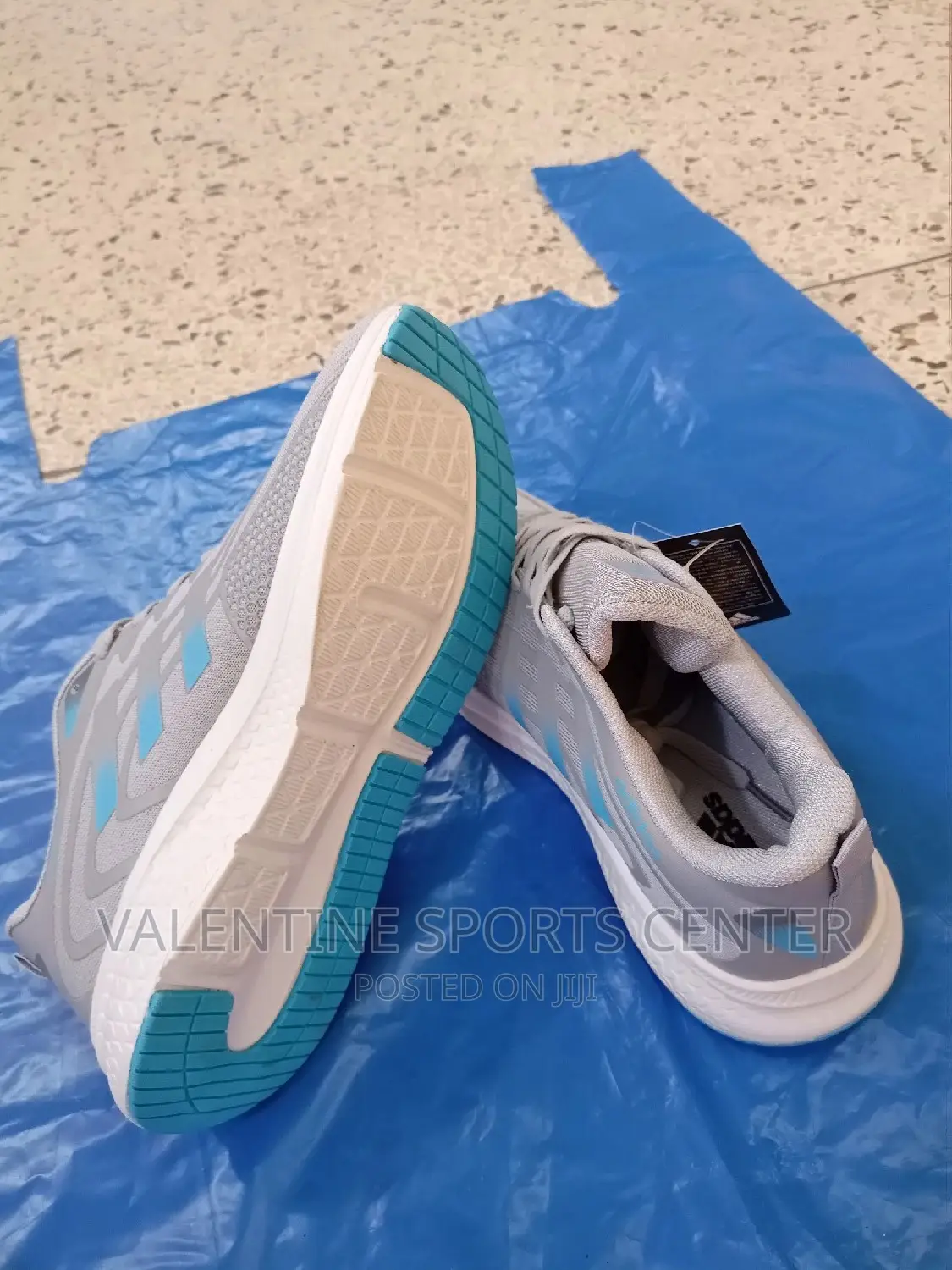 Running Shoes Adidas Original Material