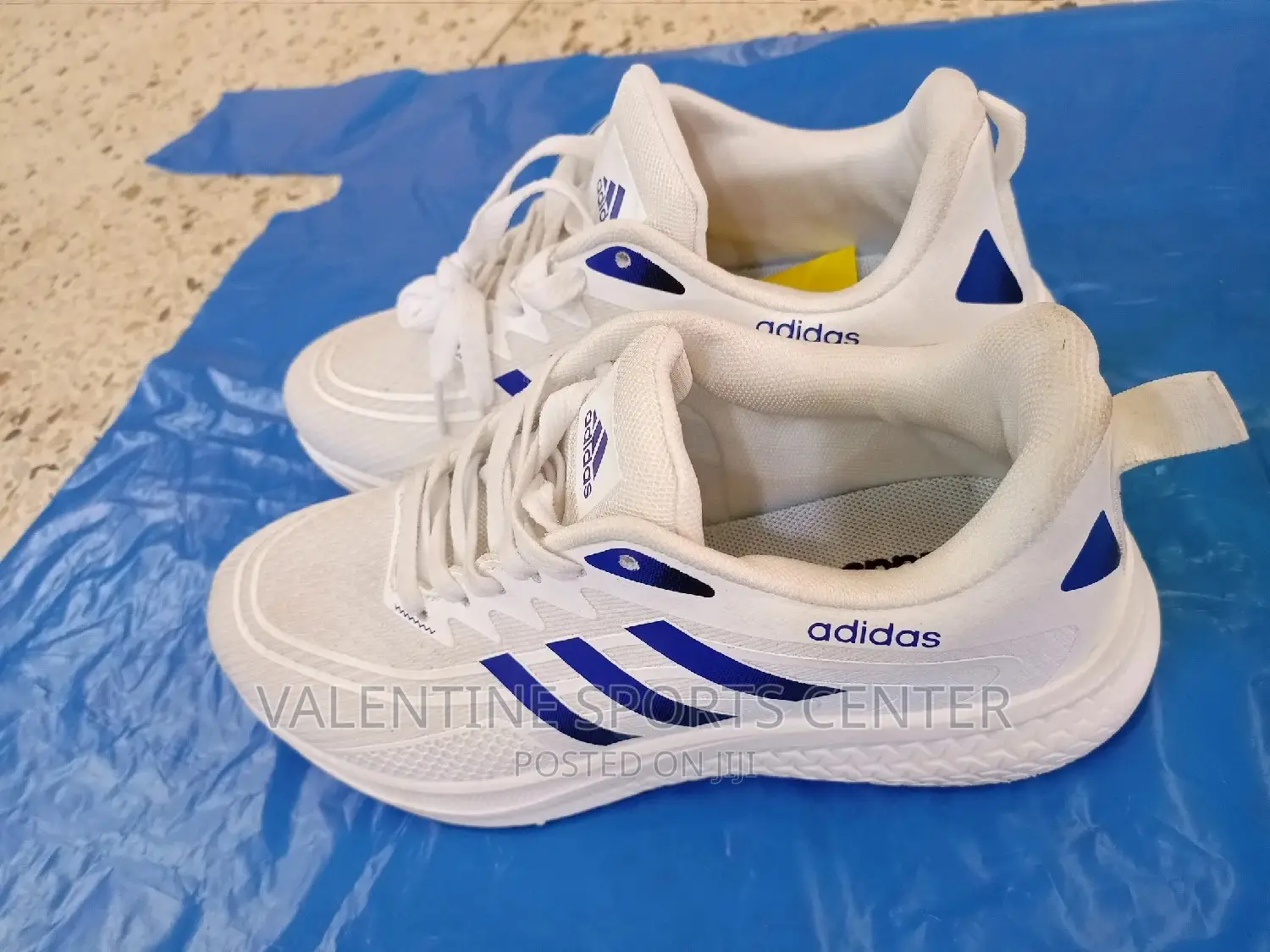 Running Shoes Adidas Original Material