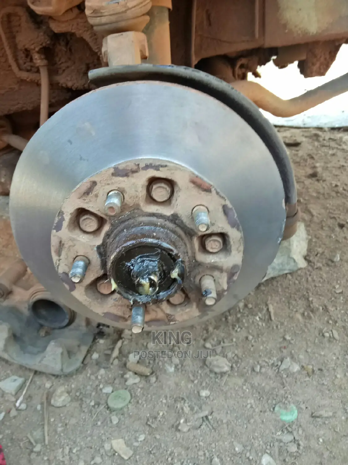 Car Disc and Wheel Hub Repair and Replacement