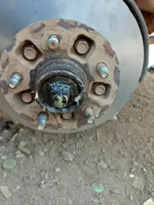 Car Disc and Wheel Hub Repair and Replacement