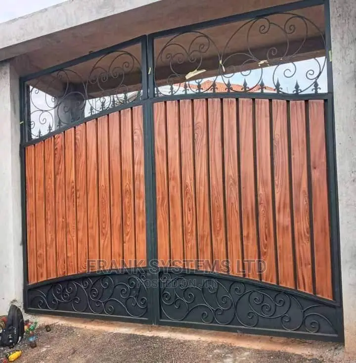 Metalic Mahogany Sliding Gate