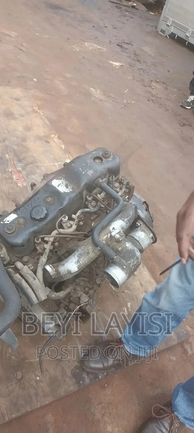 Isuzu Elf Isuzu Giga Engines