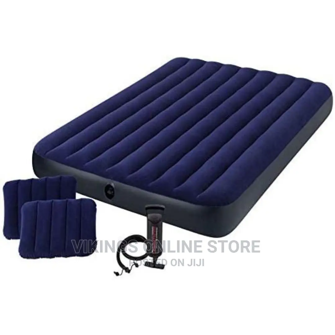 Intex 5*6pressure Mattress With a Pump and Pillows 5*6-