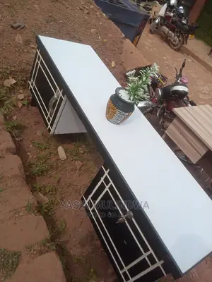 Flower Table