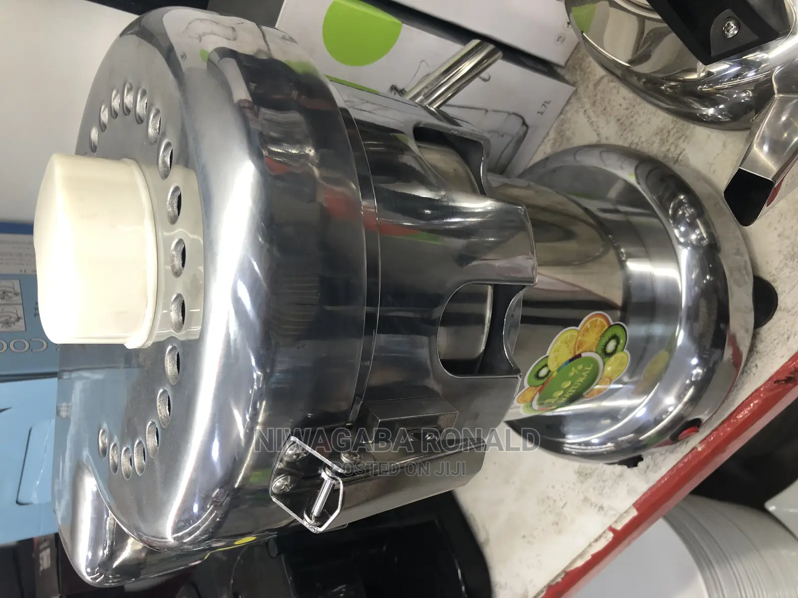 Commercial Juice Extractor