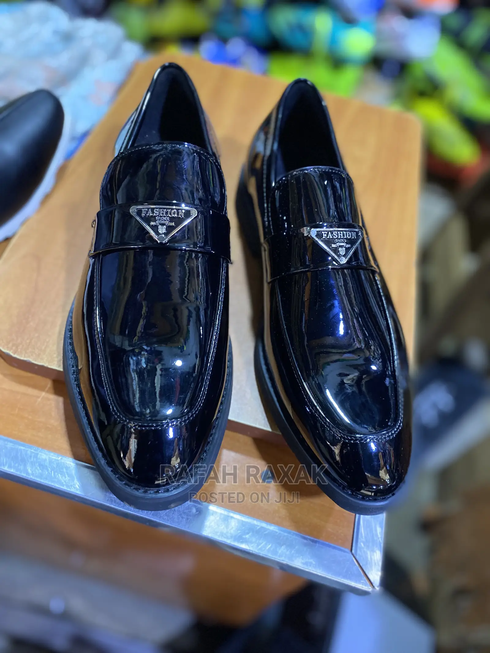Classic Fashion Gentle Shoes