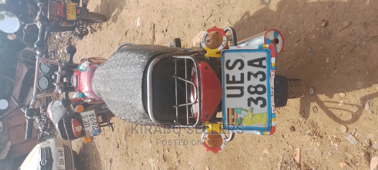 Bajaj Boxer 2022 Blue