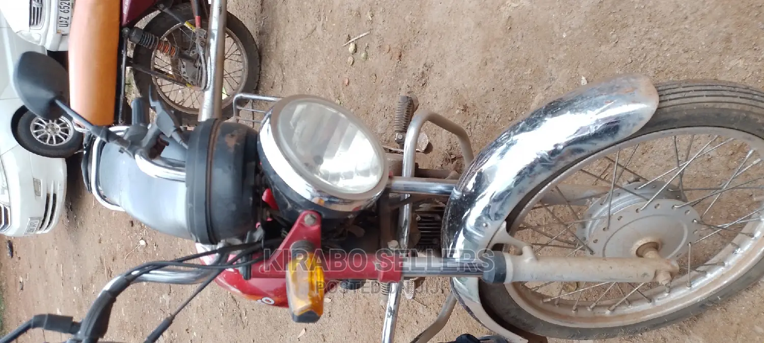 Hero Hunter 125 2019 Beige