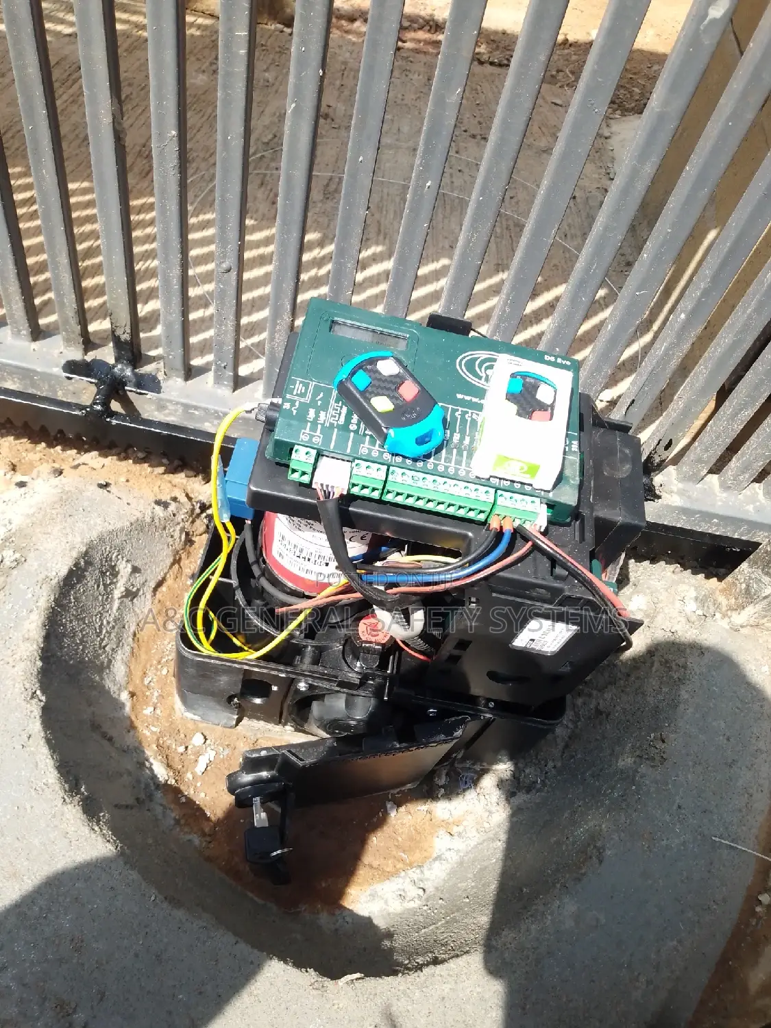 Smart Automatic Gate Remote Opener Enjoy Comfortable Life