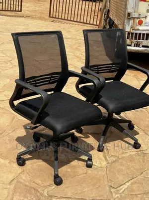Office Chair (Swivel)