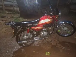Hunter Spyder 350cc 2017 Red