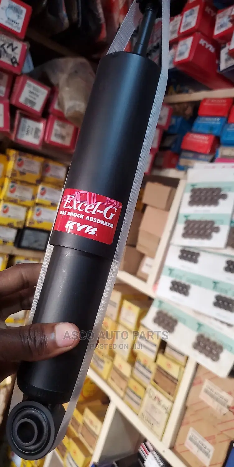 Original KYB Front Shock Absorbers for Toyota Hiace(Drone) in Central