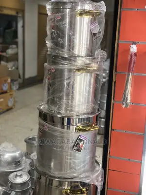Commercial Cooking Serving Dishes