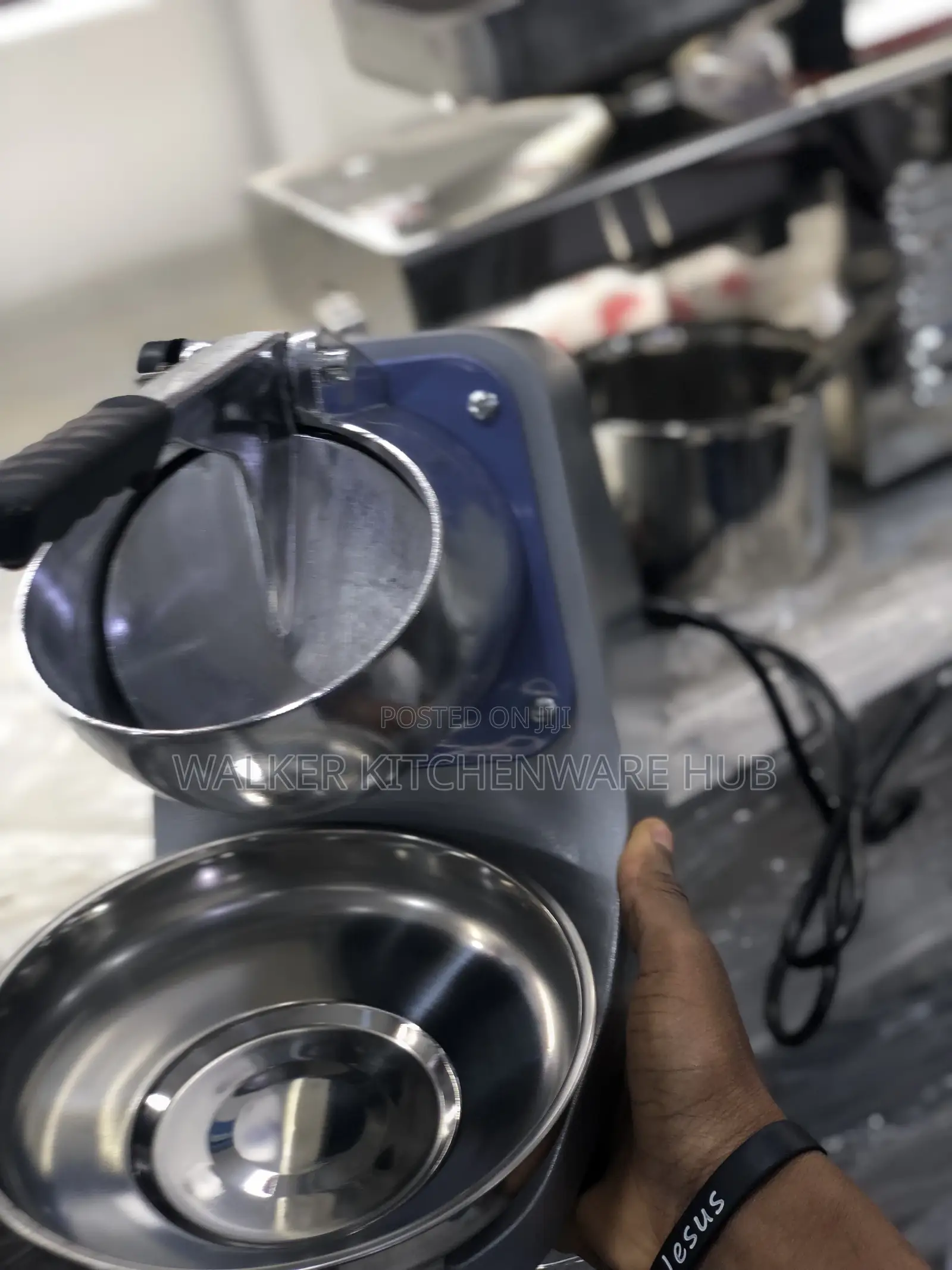 Electric Ice Crusher Machine