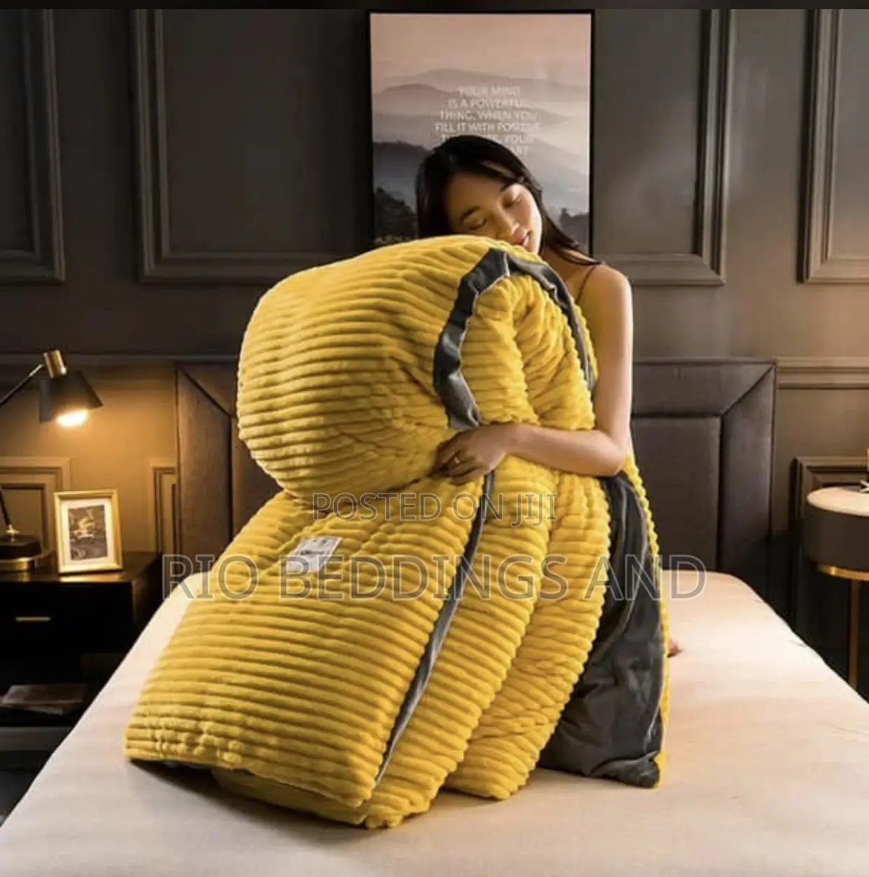 Volvet Bed Cover