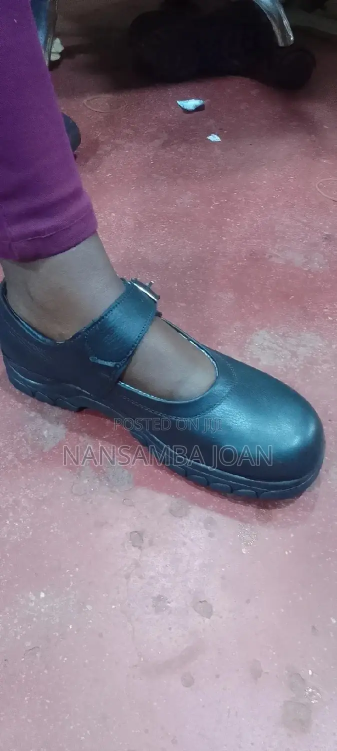 Girls Back to School Shoes-Black
