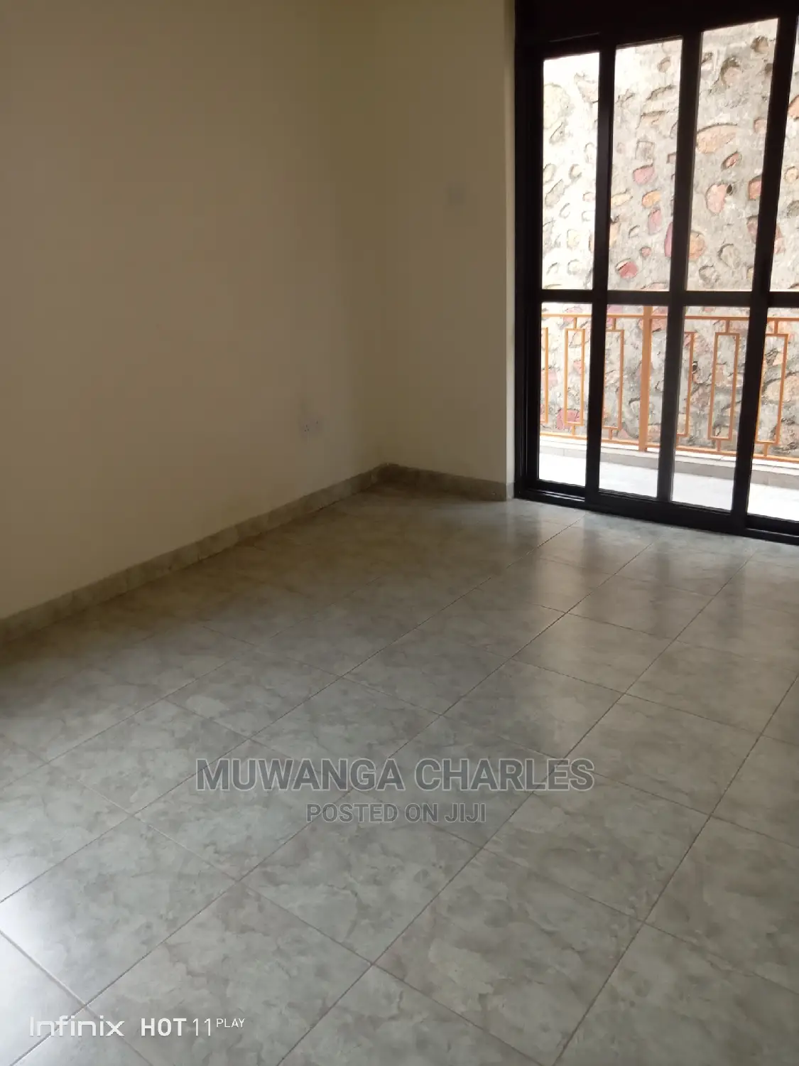 2bdrm Condo in Fs Properties Ltd, Central Division for Sale